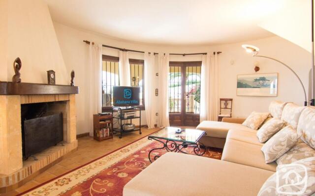 Abahana Villas Calsides