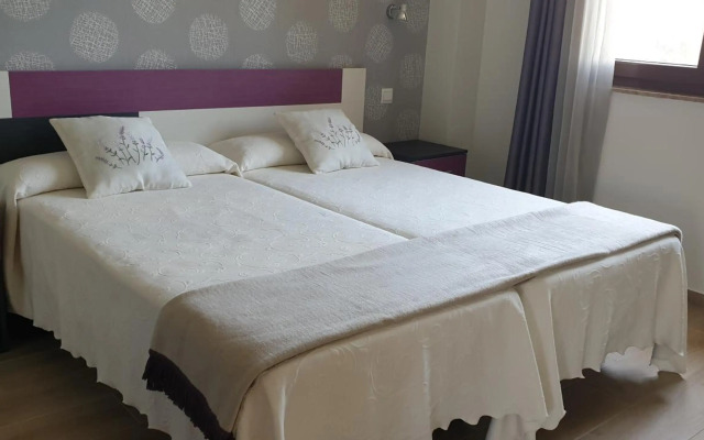 Apartamentos La Pradera de Isla