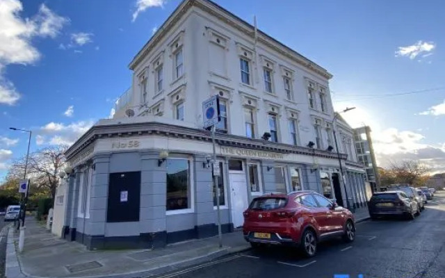 Queen Elizabeth Chelsea