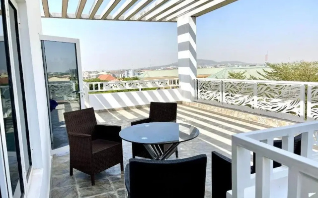 Fidrock Hotel And Suites
