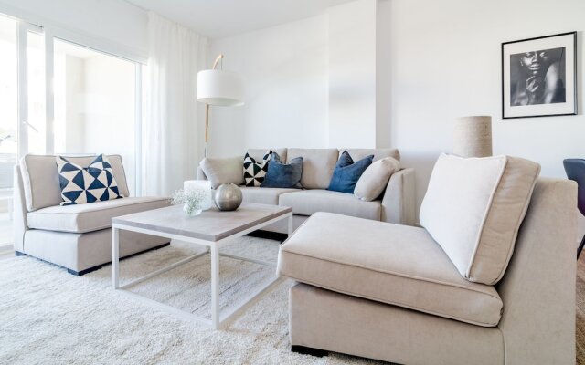 ALB-Luxury 3 bedroom apt Nueva Andalucia