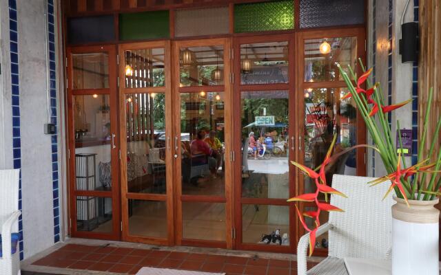 Little Jasmine by the River