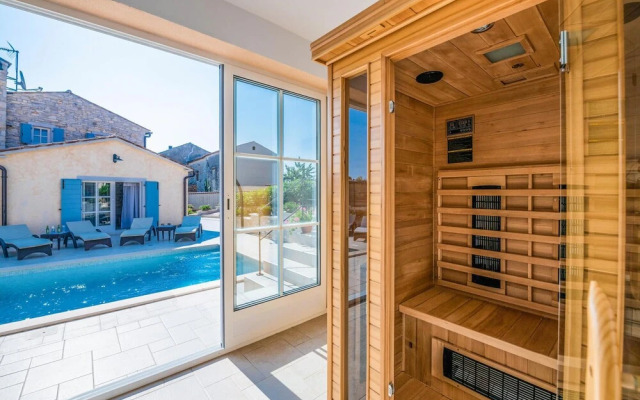 Beautiful Home in Pula With Wifi and 3 Bedrooms