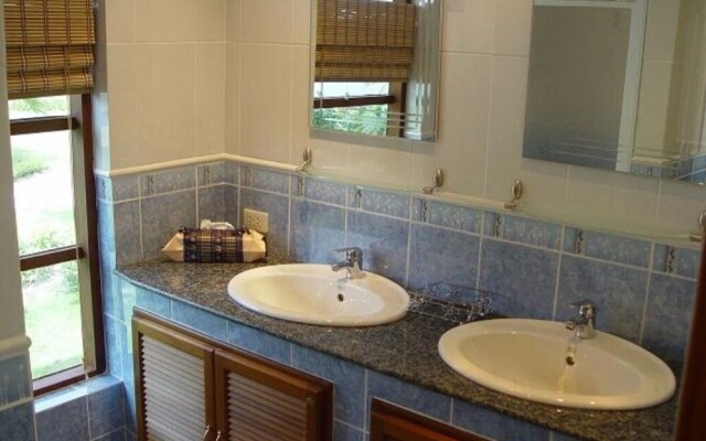 Welcome to our Oasis The Beautiful Bungalow Green