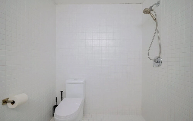 FRONTDESK Tremont Oaks Micro Apts Cleveland