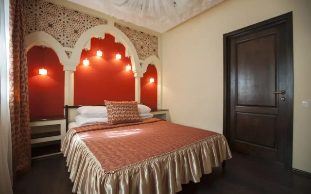 Отель «Шишки на Лампушке — Восточная Медина»