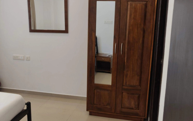 Pool View Apartment - Sunshine By Leela Homes