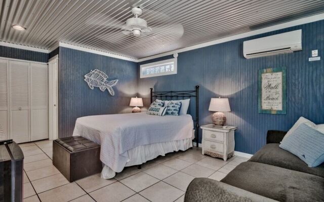 Crystal Oasis Across From Beach Heated Pool