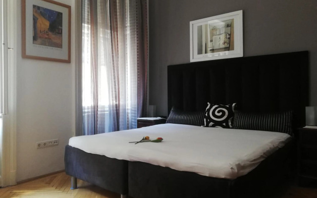 New West10 STAR Center