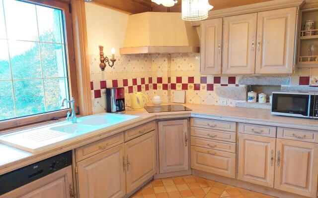 Breton granite stone house with fantastic sea views