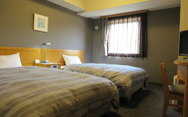 Hotel Route-Inn Kikugawa Inter