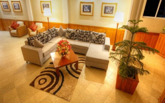 The Queensburry City Hotel