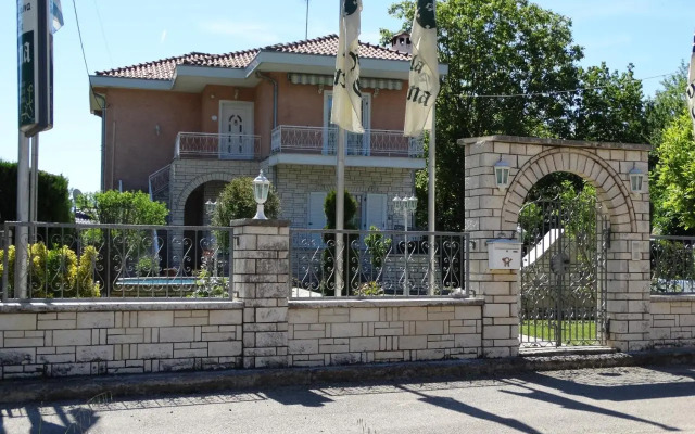 Villa Elena