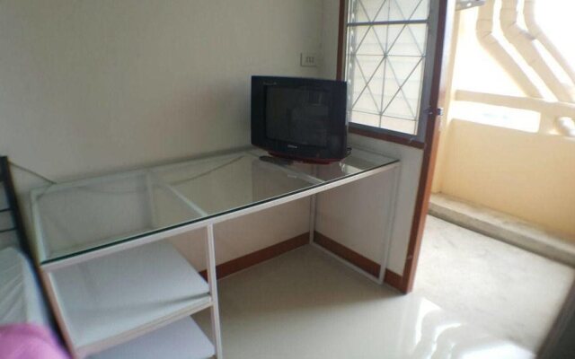 Sriruch Residence