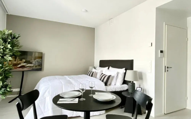 Borg Housing Travel Center