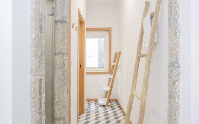 Liiiving in Porto-Downtown Spacious Home