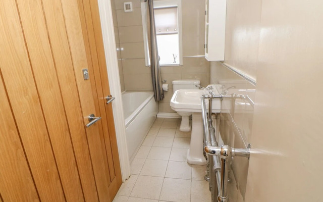 1 Braeside