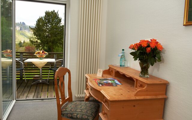 Hotel Erbgericht Krippen