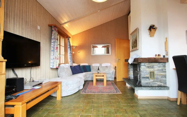Comfortable 6 Pers Chalet Near Anzere