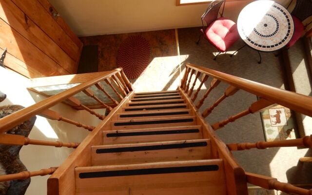 Alaska Adventure Cabins