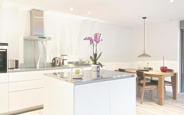 Escape 52 Boutique Apartments