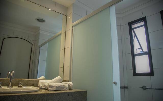 Cosmopolitan Praia Flat