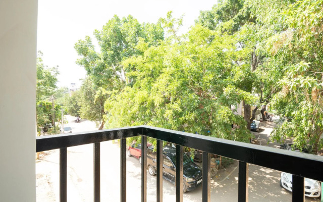 SilverKey Executive Stays 27924 Yelahanka New Town
