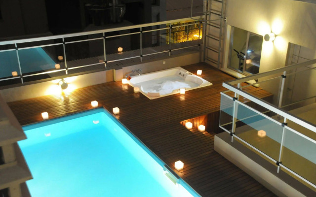 Del Bono Suites