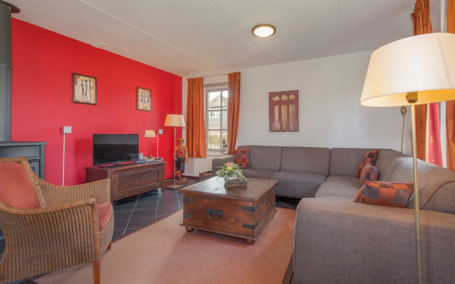 Detached Holiday Home With two Bathrooms Near Appelscha