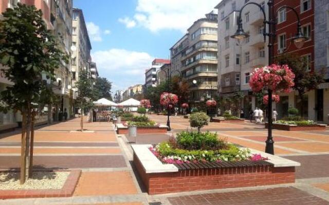 Marrinella Apartments
