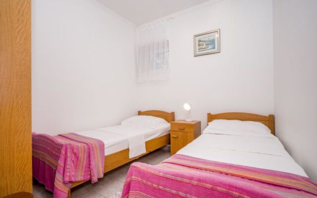 Holiday Home Borovina