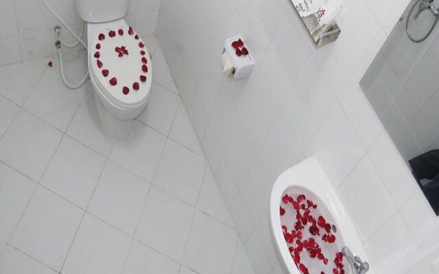 Hotel Bayint Naung