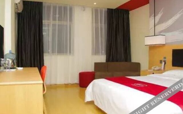 Quan Tong Hotel