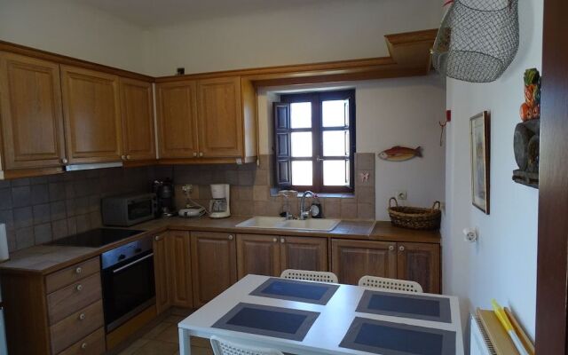 Monolithos Villa