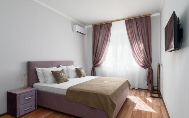 Family Apartments (Фэмили Апартментс) на улице Жлобы 145