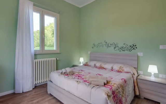 Villa in Borgo Pace With Private Pool
