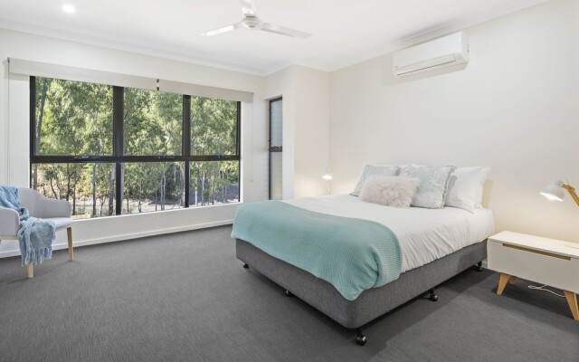 WHITSUNDAY Spacious & Comfortable, Moments from Picturesque Boardwalk