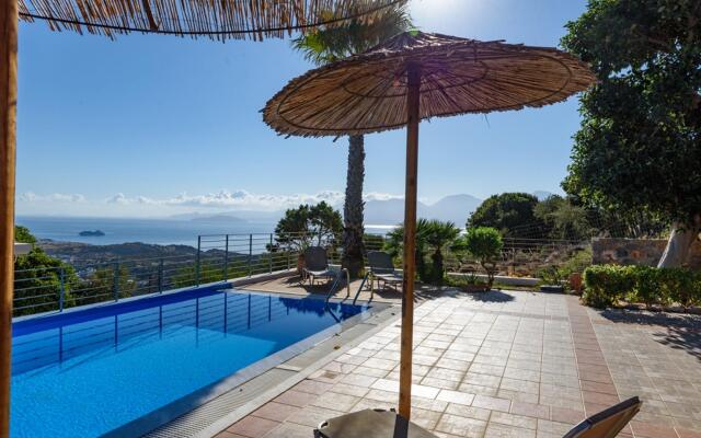 Villa DreamView with private pool