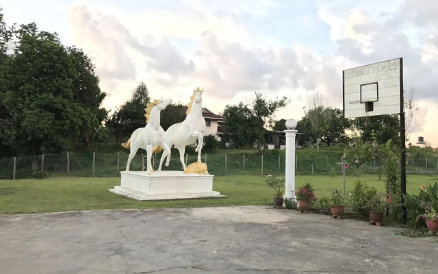Pulutan Heritage House