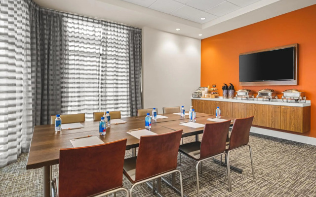 EVEN Hotel Seattle Downtown - Lake Union by IHG