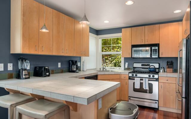 Seattle Vacation Home: The Fields of Dreams