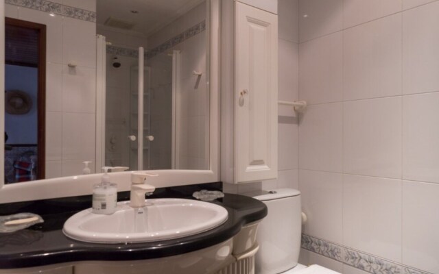 Akisol Quarteira Iris