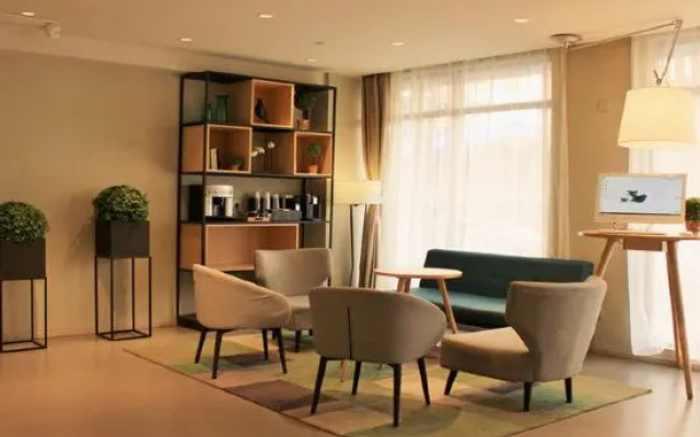 Homeinn Selected Hotel (Tianjin Five Avenue Scenic Area Foreign Language University)