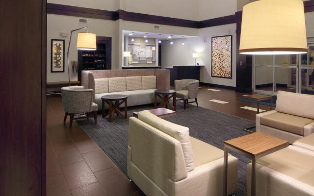 Holiday Inn Express Atlanta Airport West - Camp Creek Market, an IHG Hotel