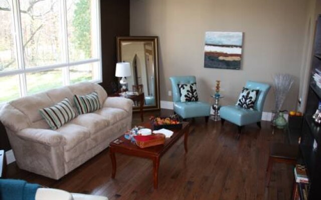 Crown Ridge Bed and Breakfast