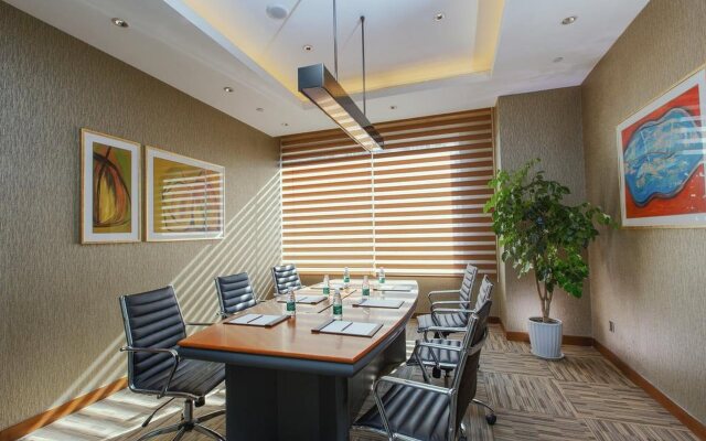 Oakwood Residence Funder Cheng