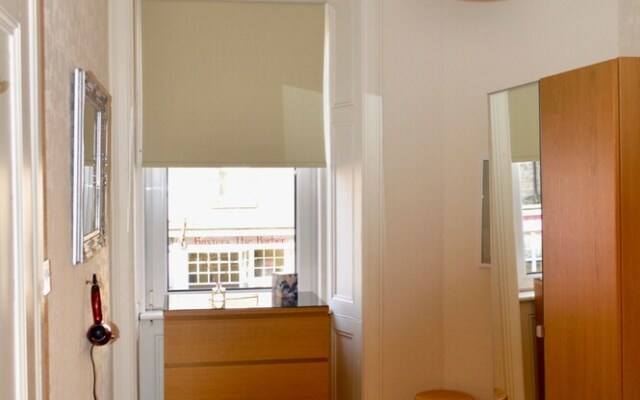 Cosy 1 Bedroom In Central Location