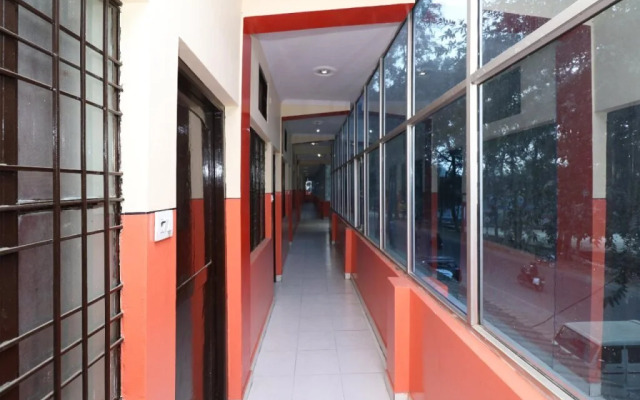 Hotel Buddha By OYO Rooms