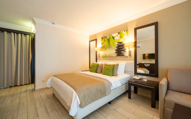 Marmaris Bay Resort - Adults Only