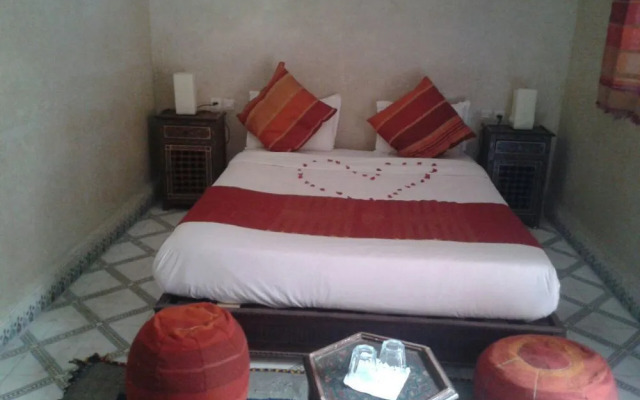 Riad Si Amarra